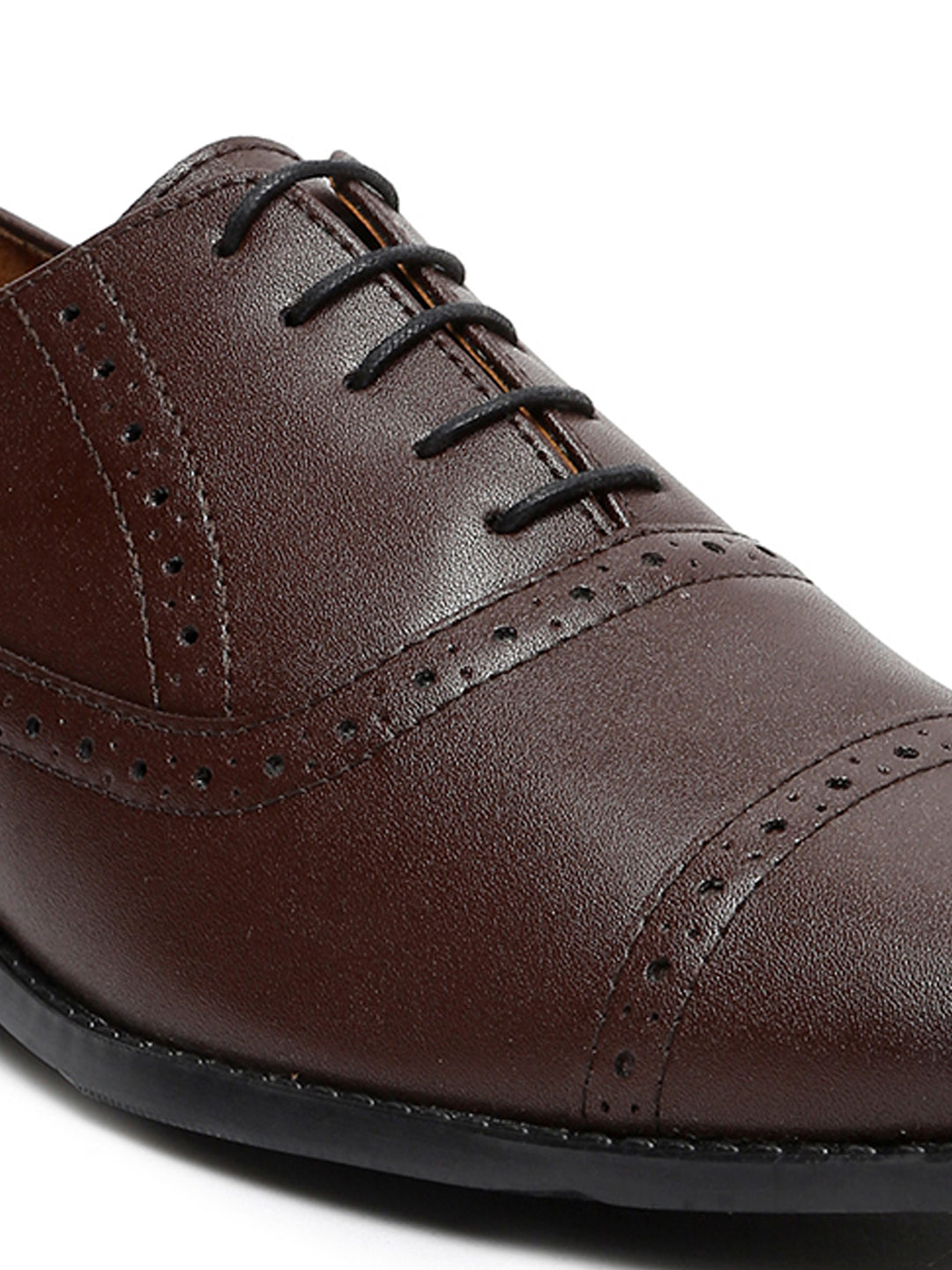 Men's Oxford Style Comfortable Formal Laceup Shoes