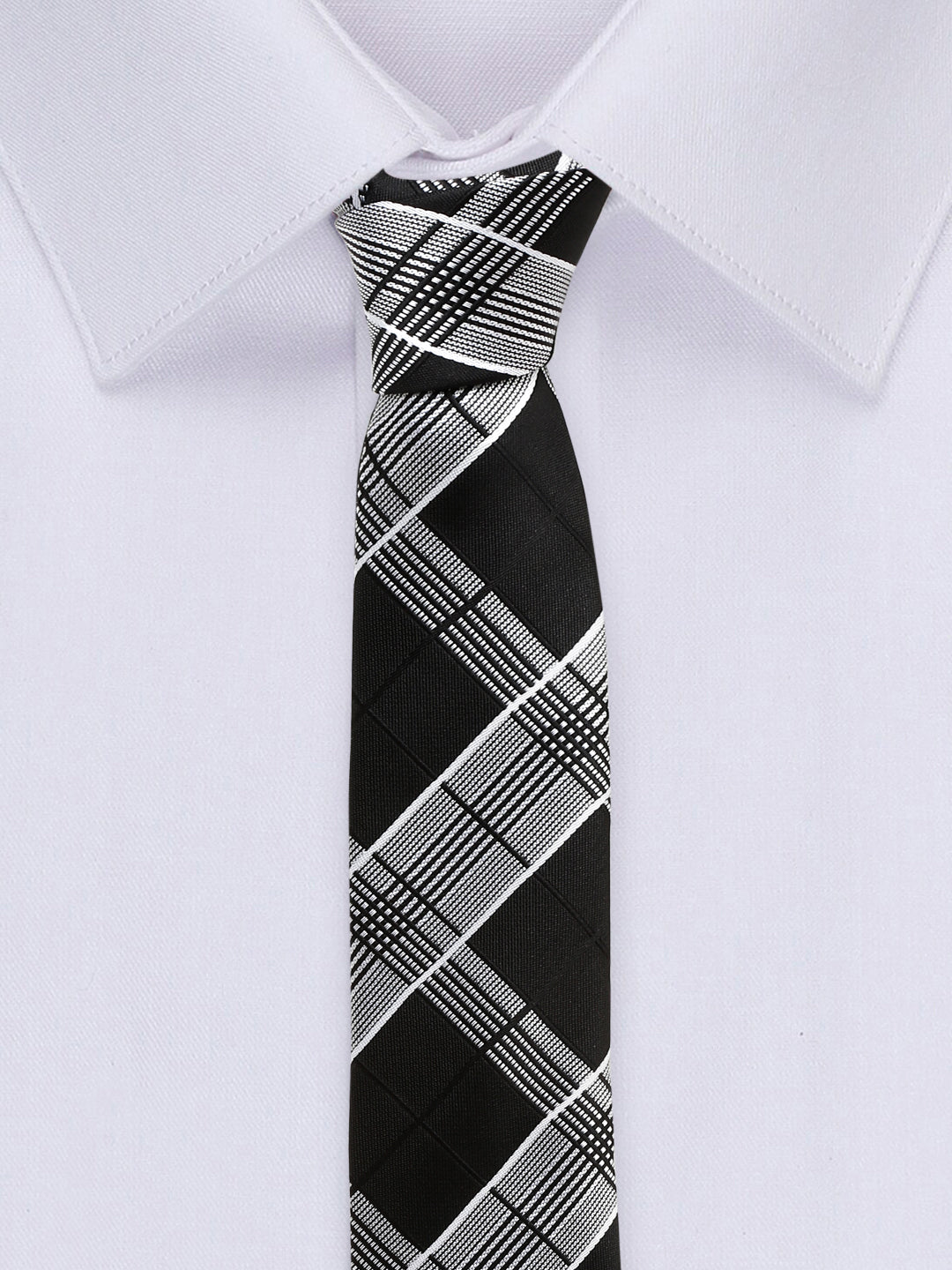 Checkered Black Italian Silk Necktie Set Pocket Square Chrome Tiepin cufflinks and Brooch