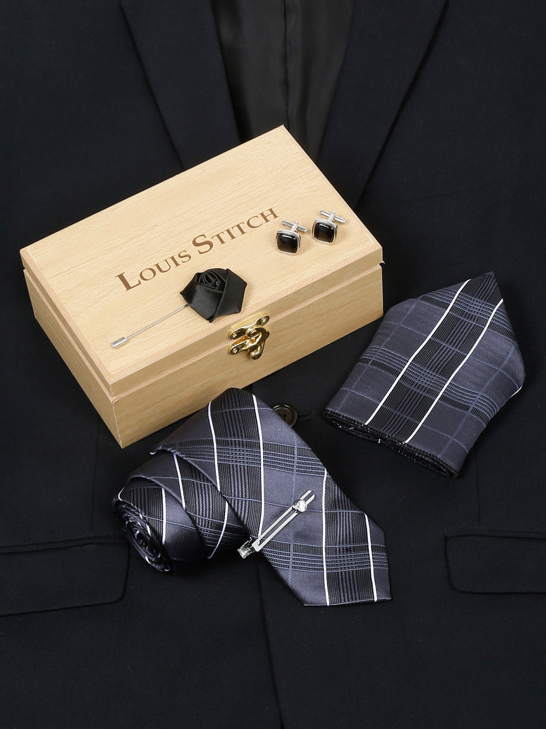 Dark Grey Italian Silk Necktie Set Pocket Square Chrome Tiepin cufflinks and Brooch