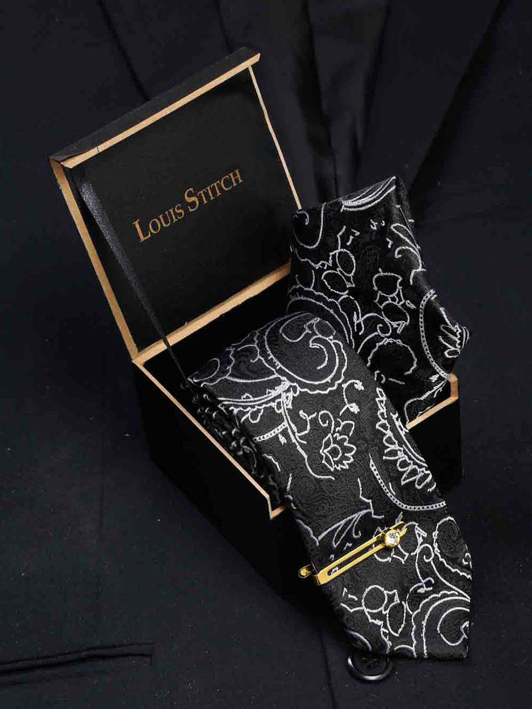 Onyx Black Italian Silk Necktie Set Pocket Square Golden Tiepin