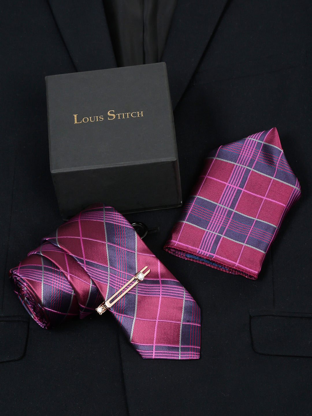 Checkered Pink Italian Silk Necktie Set Pocket Square Golden Tiepin