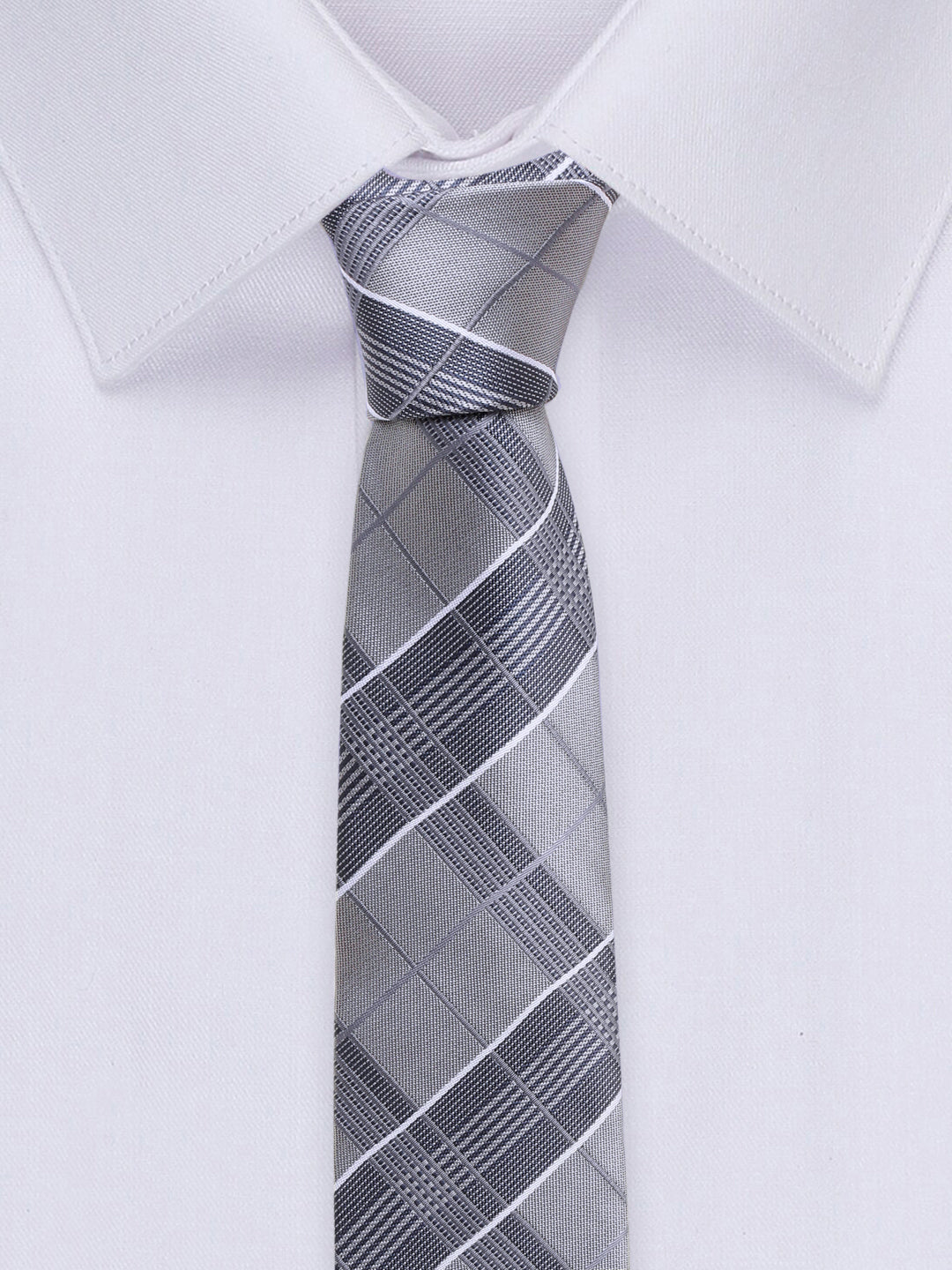 Checkered Grey Italian Silk Necktie Set Pocket Square Chrome Tiepin cufflinks and Brooch