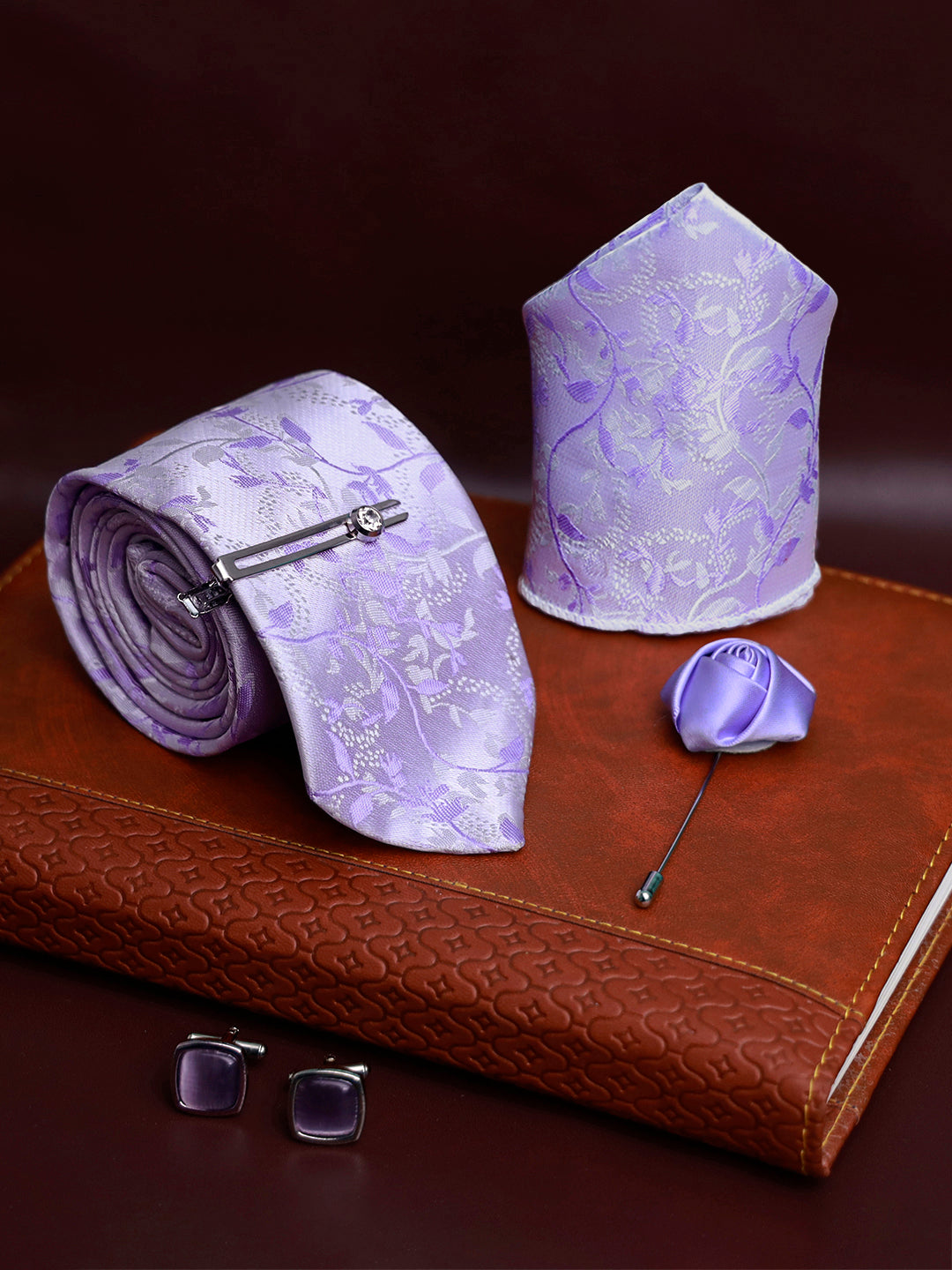 Pastel Purple Luxury Italian Silk Necktie Set Pocket Square Chrome Tiepin Cufflinks and Brooch