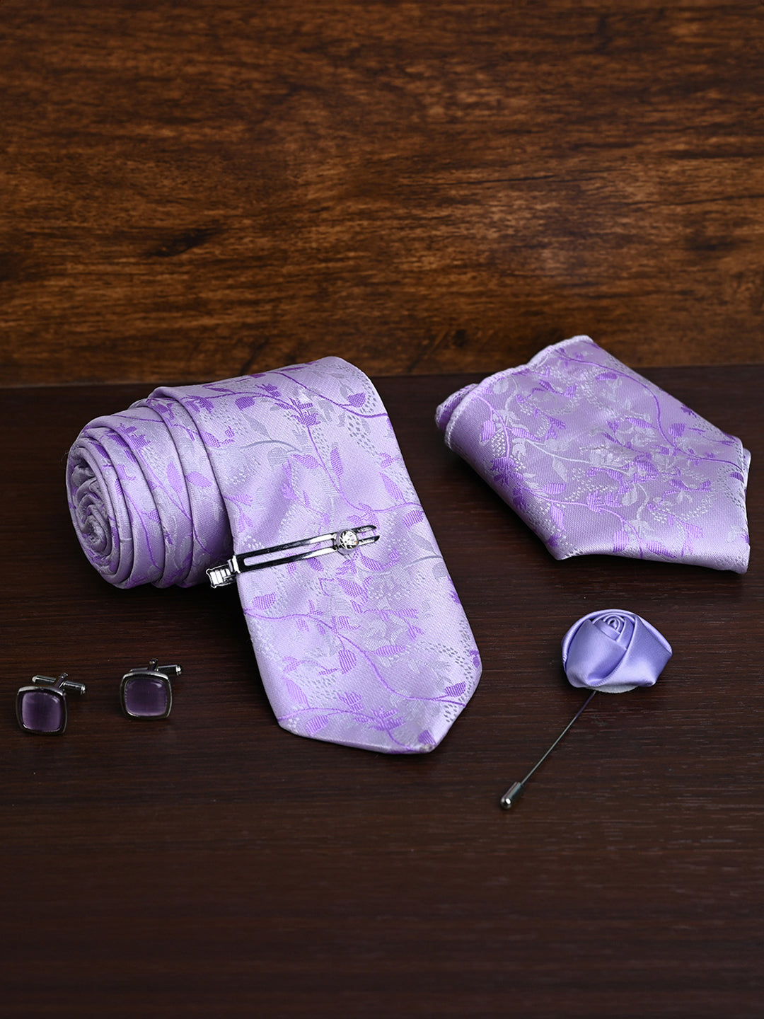 Pastel Purple Luxury Italian Silk Necktie Set Pocket Square Chrome Tiepin Cufflinks and Brooch