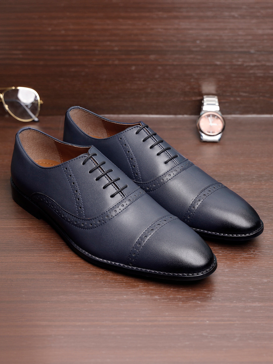 Men's Oxford Style Comfortable Formal Laceup Shoes