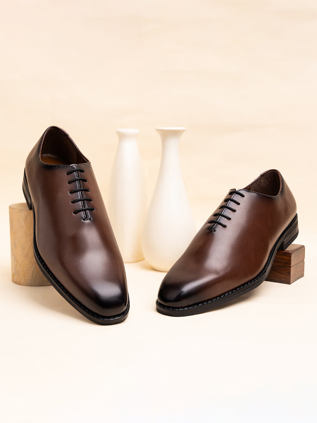 Men's Premium Leather Wholecut Shoe