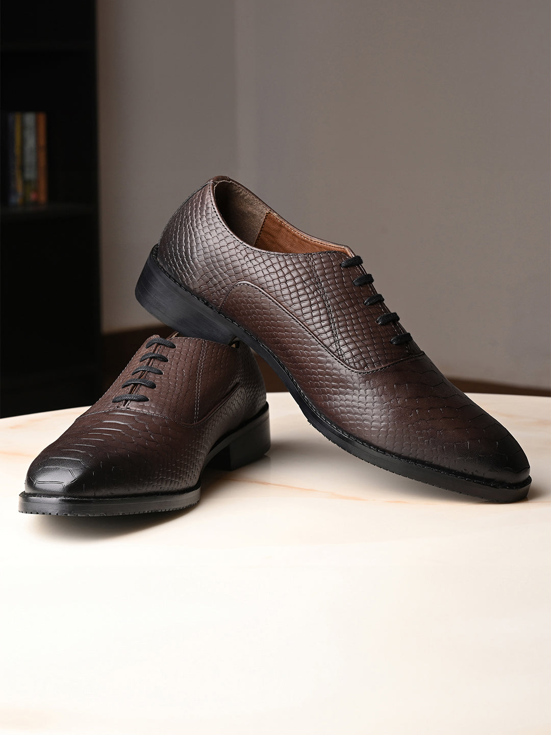 Brunette Brown Derby Style Comfortable Laceups for Men