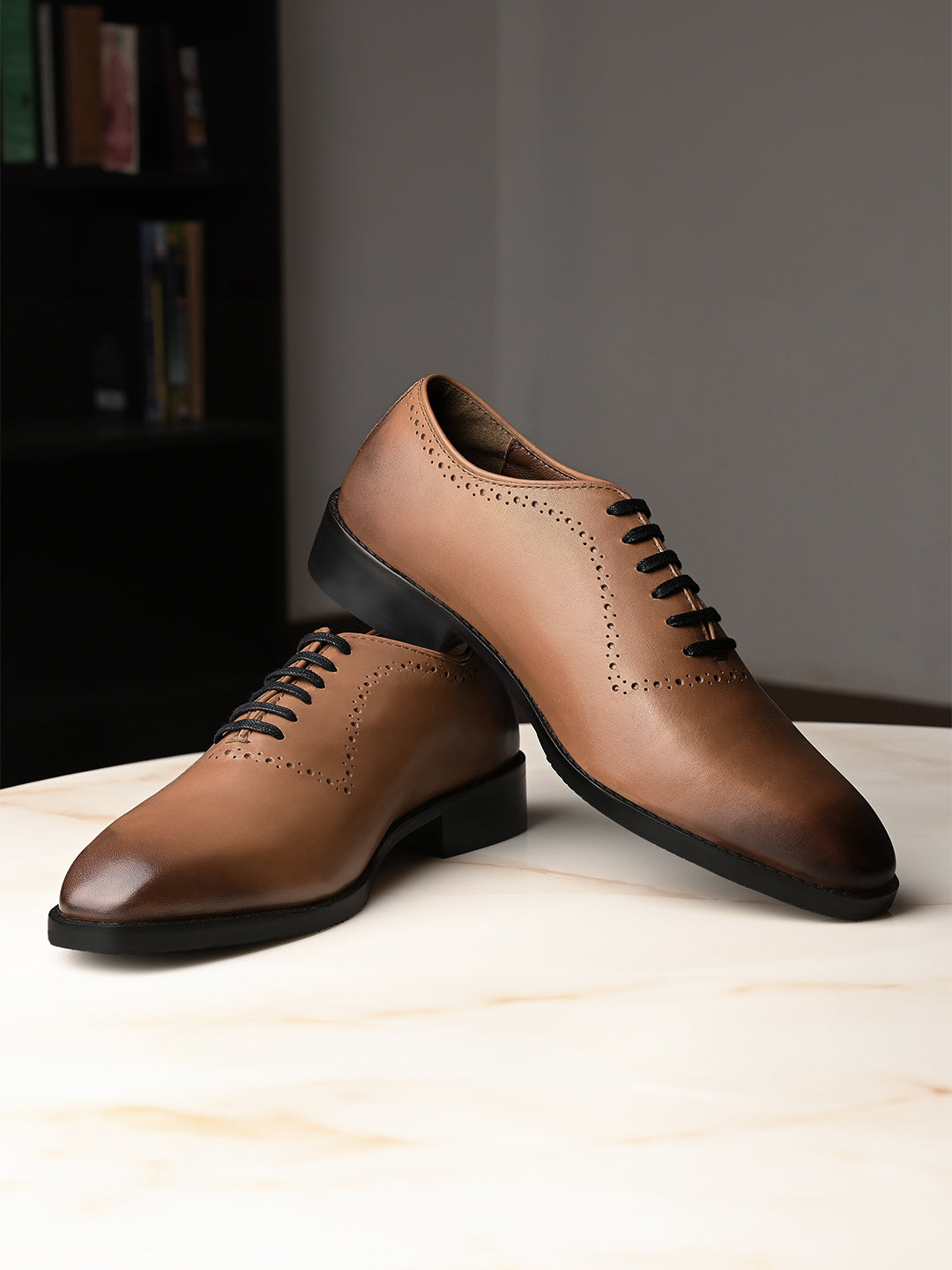 Tan Derby Style Comfortable Laceups for Men