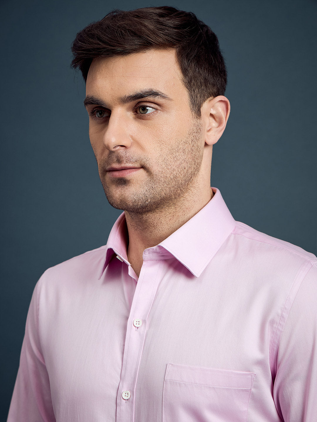 Men's Regular Fit Solid Pink Formal Shirt