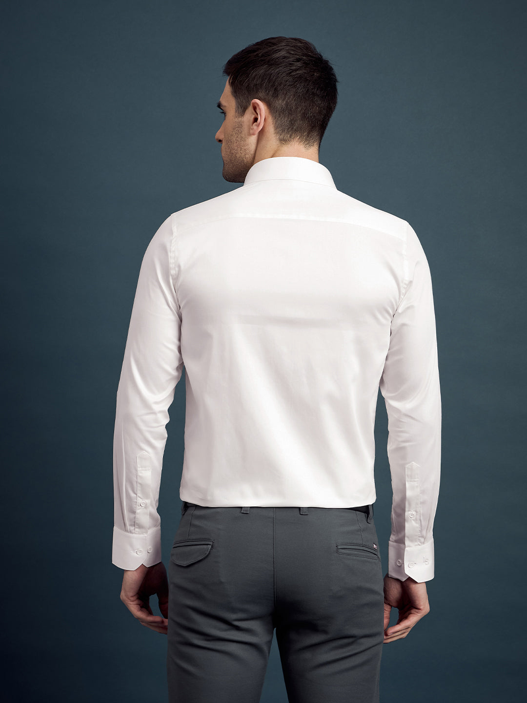 Men's Slim Fit Solid Off-White Formal Shirt