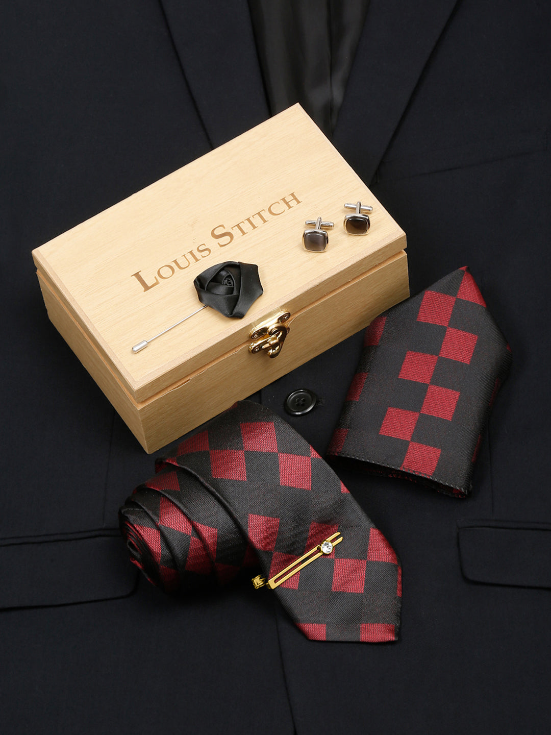 Black and Red Italian Silk Necktie Set Pocket Square Golden Tiepin cufflinks and Brooch