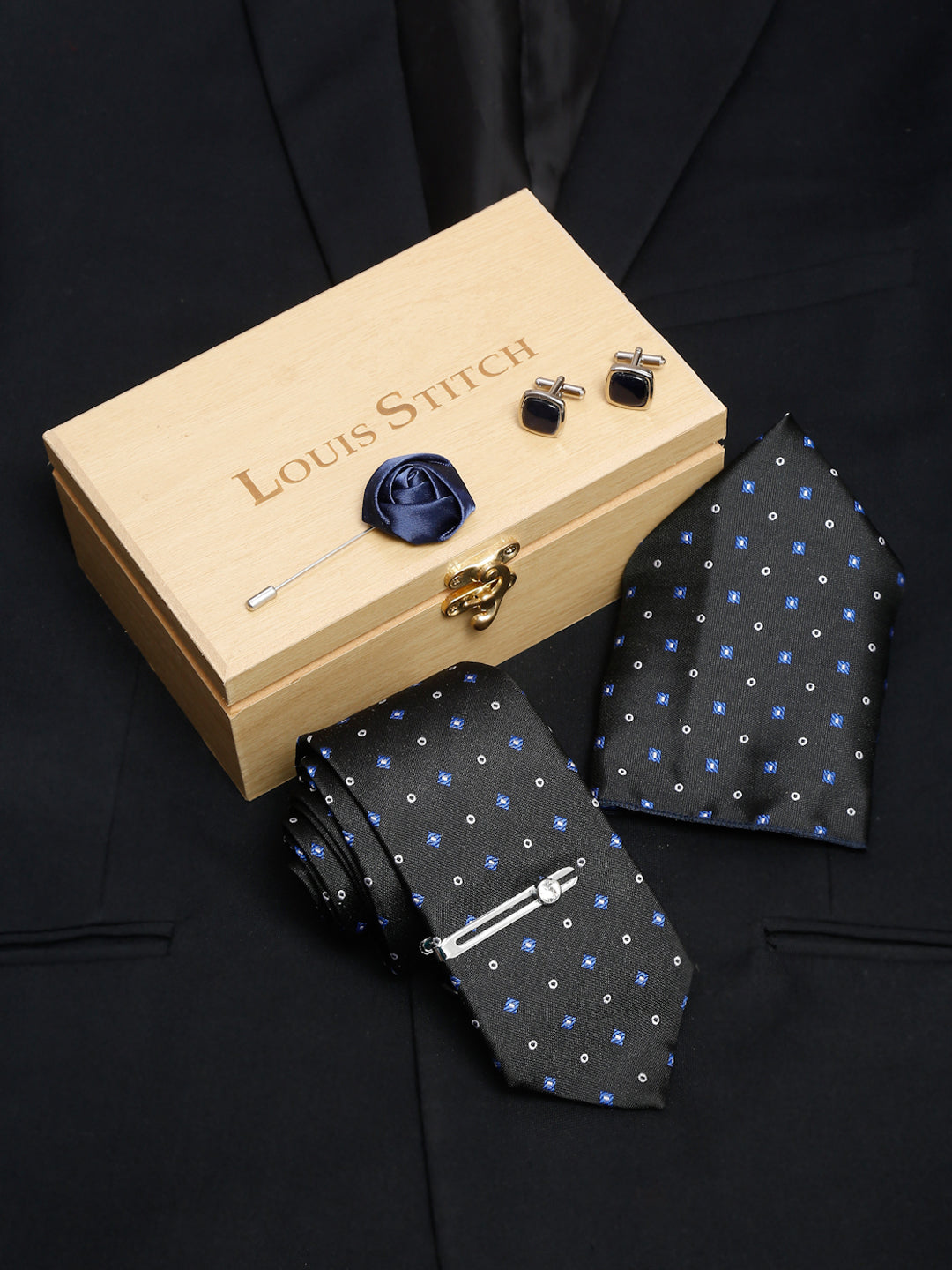 Metal Black Luxury Italian Silk Necktie Set With Pocket Square Cufflinks Brooch Chrome Tie pin