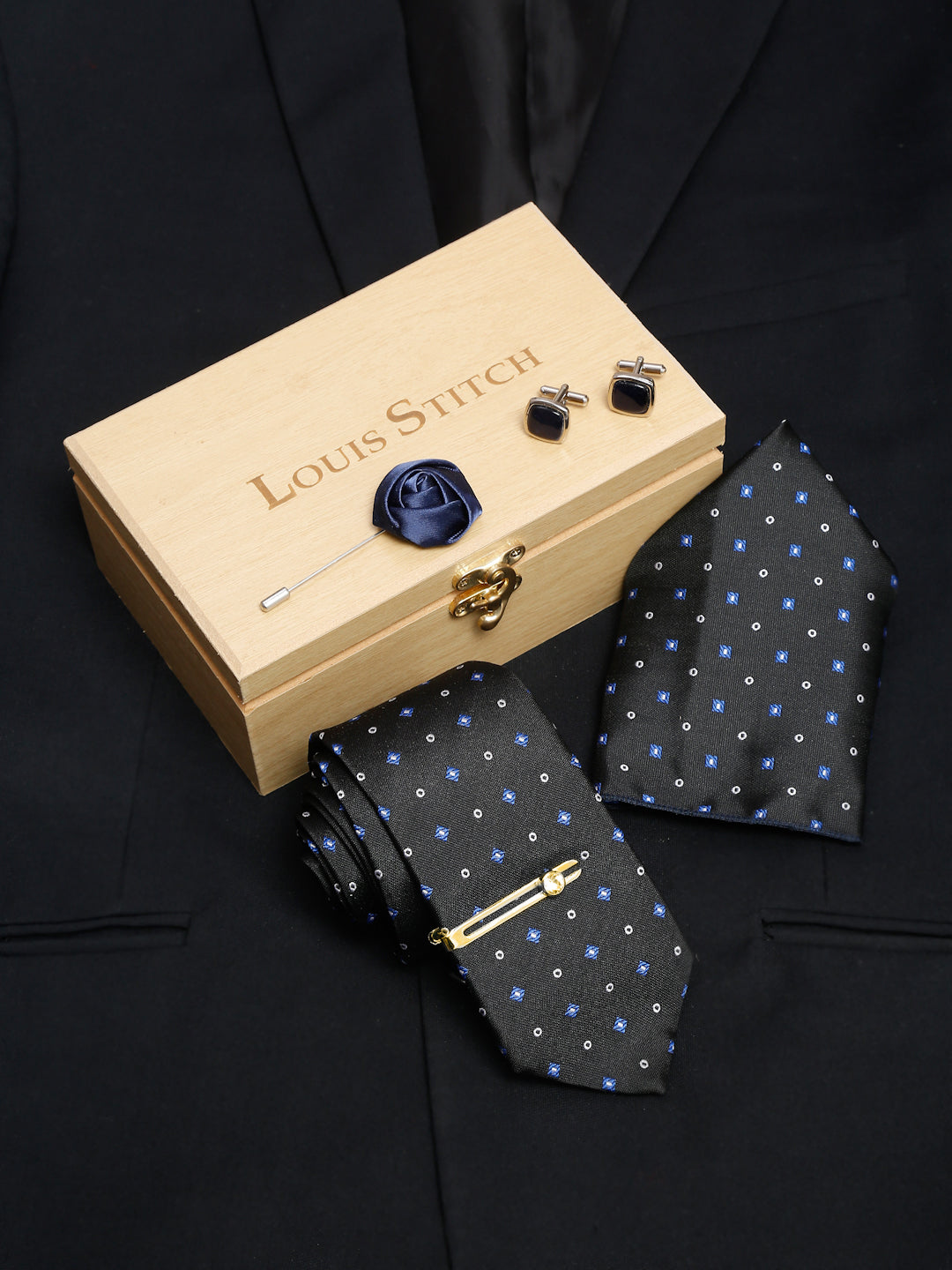 Metal Black Luxury Italian Silk Necktie Set With Pocket Square Cufflinks Brooch Gold Tie pin