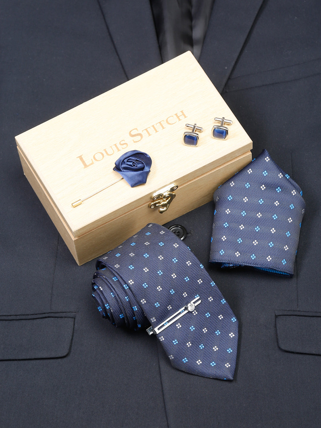 Floaral Printed Blue Luxury Italian Silk Necktie Set With Pocket Square Cufflinks Brooch Chrome Tie pin