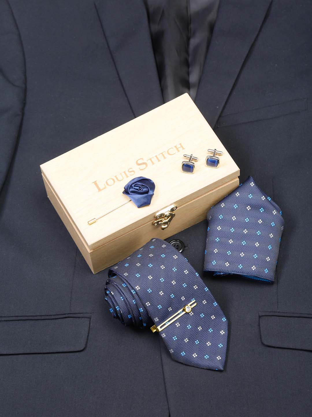 Floaral Printed Blue Luxury Italian Silk Necktie Set With Pocket Square Cufflinks Brooch Gold Tie pin