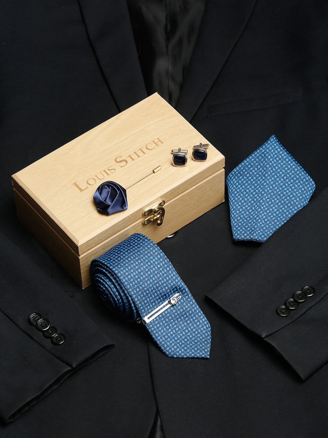 Polka Dotted Blue Luxury Italian Silk Necktie Set With Pocket Square Cufflinks Brooch Chrome Tie pin