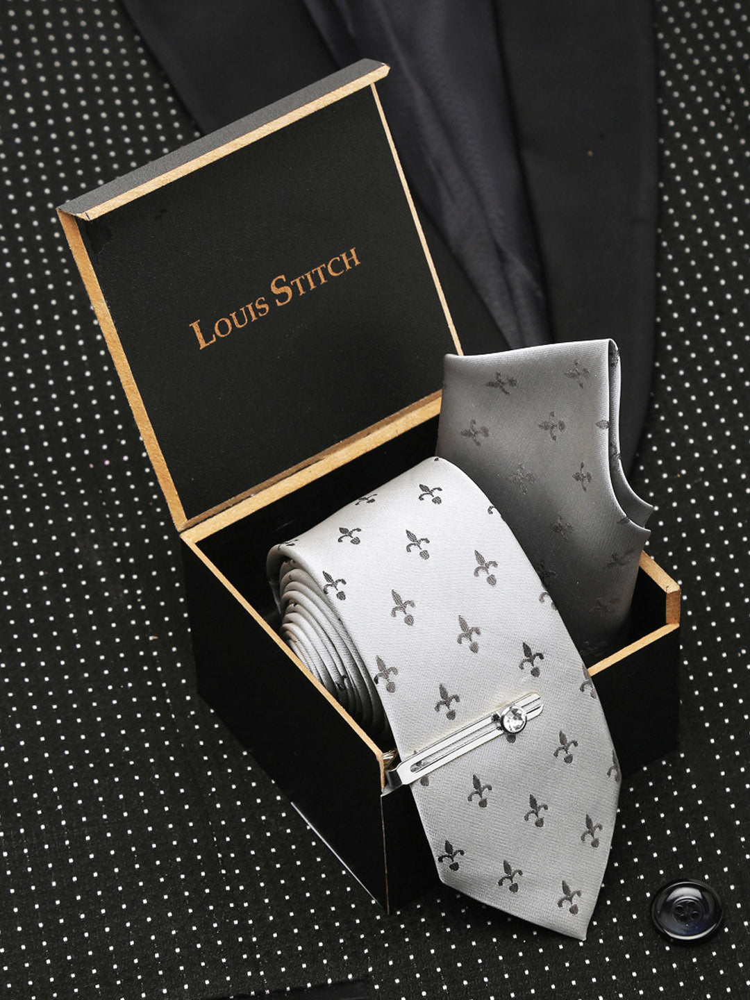 Arrow Grey Luxury Italian Silk Necktie Set With Pocket Square Chrome Tie pin