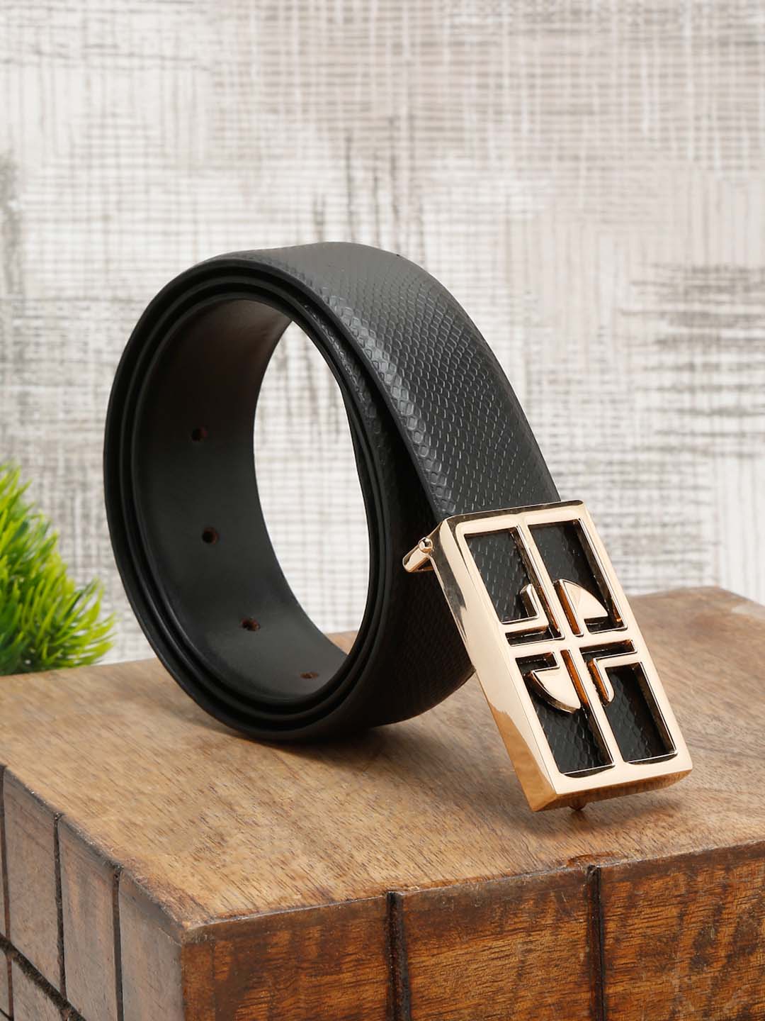 Black/Golden Men's Black Formal Italian Leather Textured Belt For Men